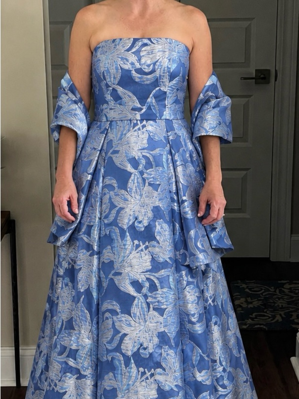 New with Tags Alex Evening Strapless Blue Floral Ball Gown Dress with Shawl.
